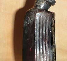 Drunk en Bottle by Redviolin