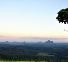 Glasshouse Mountains by STEPHANIE STENGEL | STELONATURE PHOTOGRAHY
