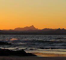 Wollumbin by greenspirit