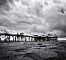 North Pier by Michelle McMahon