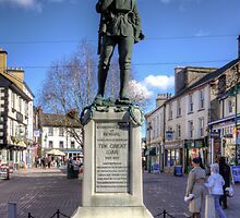 Kendal War Memorial by Tom Gomez