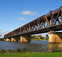 Grafton Bridge by Darren Stones