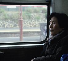 commuter 5 by Talya Chalef