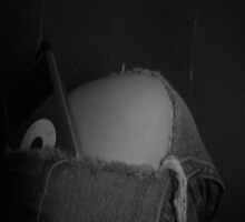 iPod Knee by Jessica Leavitt
