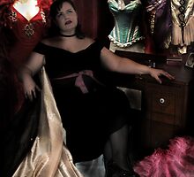Burlesque Queen by Dan Perez