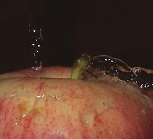 Apple Splash by Stephen Thomas