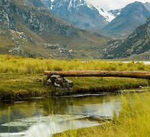 Huaraz, Peru by juan jose Gabaldon