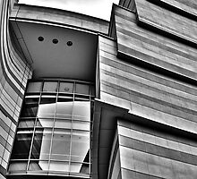 Courbes versus droites by Christophe Mespoulede