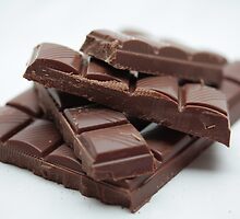 Milk Chocolate bar pieces by portosabbia