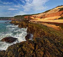 Middle Beach - Merimbula by Darren Stones
