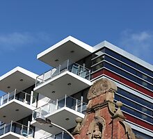 Architectural Contrasts by reflector