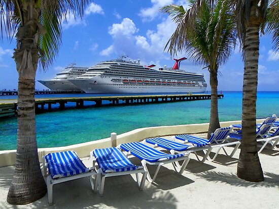 Carnival Ship Glory