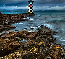Hallswell torment by Ken Wright