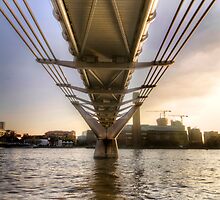 Millenium Bridge Sunset - London by 4colourprogress