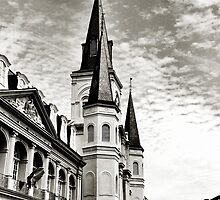New Orleans by luckylarue