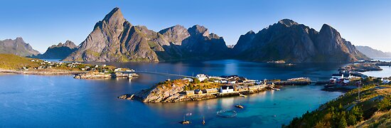 Lofoten Islands, Norway. by Justin Foulkes