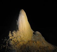 Stalagmite with some small rimstone dams by Richard Sims
