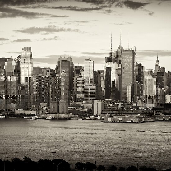 new york city skyline black and white. New York City Black and White